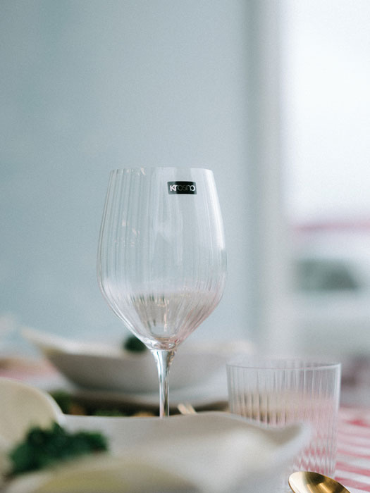Juego de vasos y copas